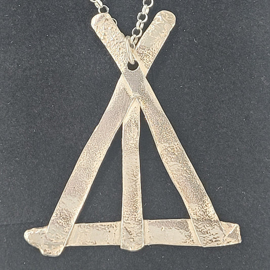 Lávvu kaulakoru, iso