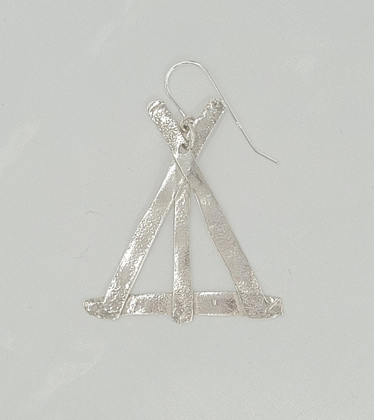 Lávvu korvakorut, isot